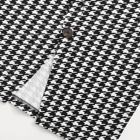 Black top and gingham skirt - Picture 5 of 5